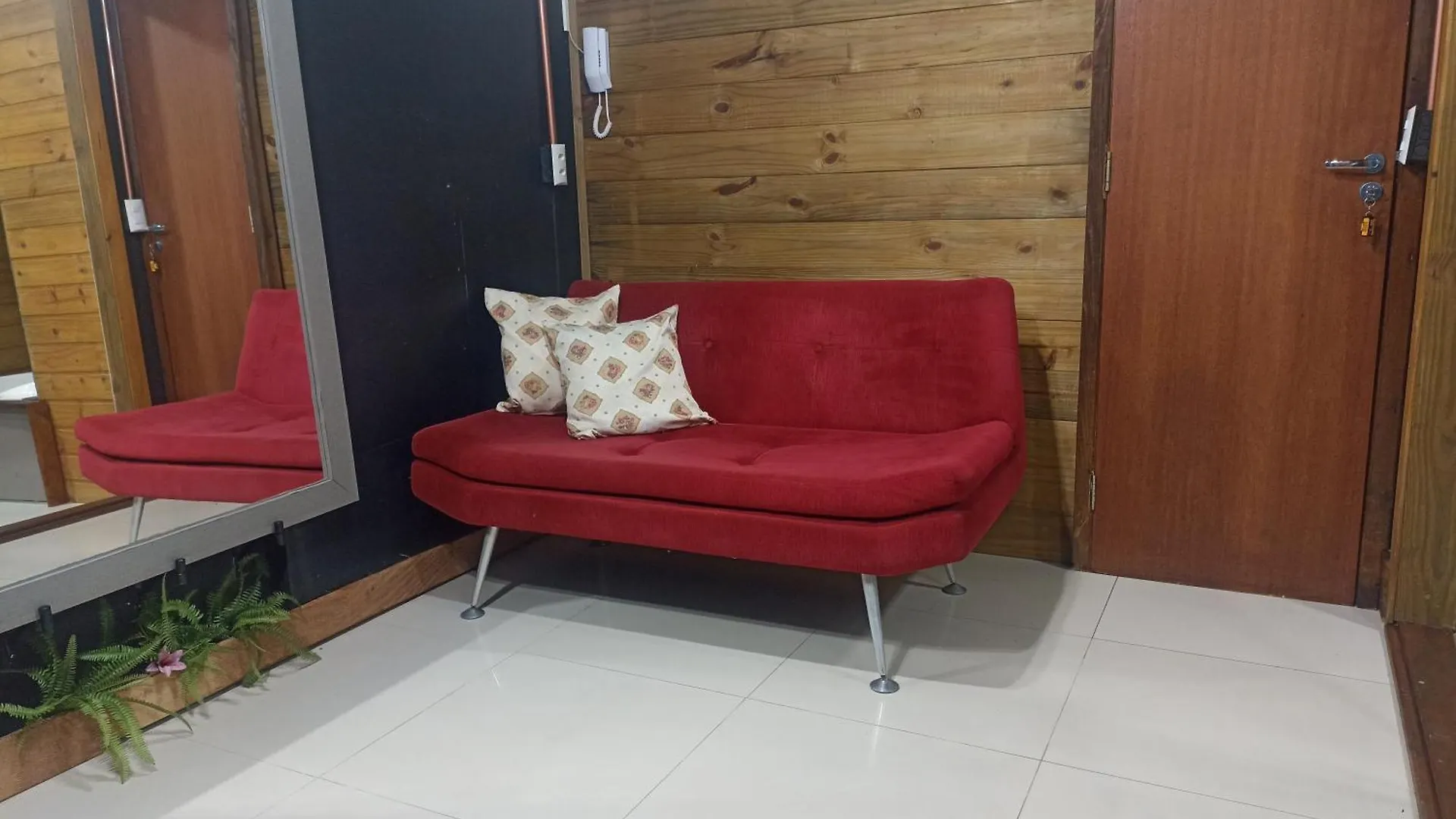 Apartamento Suite Com Hidro No Centro Balneário Camboriú