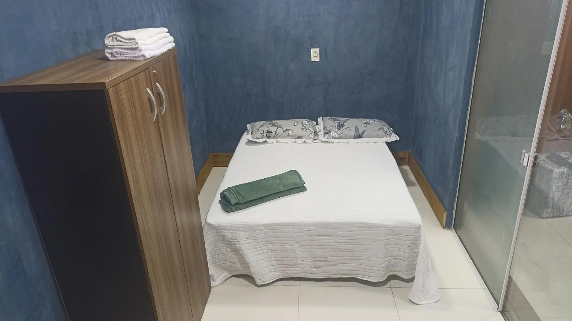 Suite Com Hidro No Centro Balneário Camboriú Apartamento
